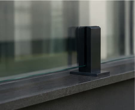 Alcodec Square-Spigot Glasgeländer